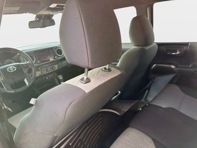Used 2022 Toyota Tacoma TRD Sport w/ Technology Package RWD image 13
