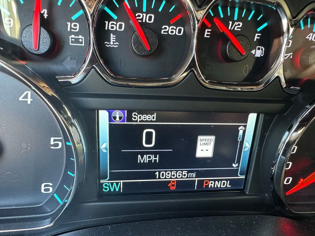 Used 2018 Chevrolet Silverado 1500 High Country AWD/4WD image 19