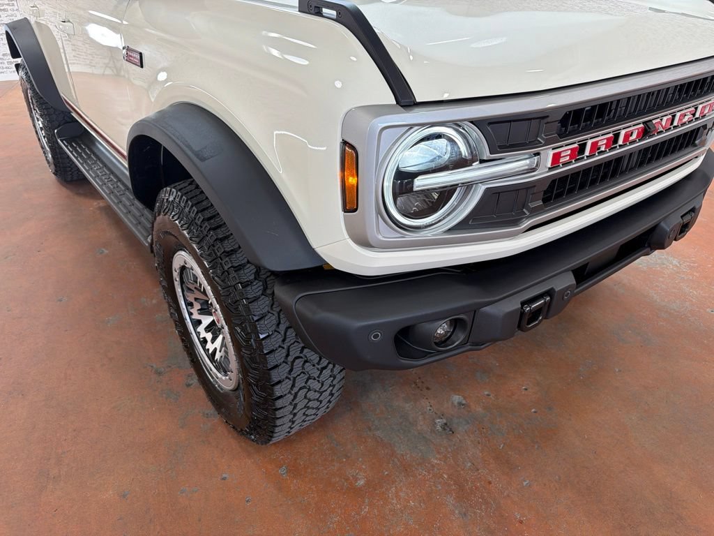 Used 2026 Ford Bronco Outer Banks w/ Sasquatch Package AWD/4WD image 9