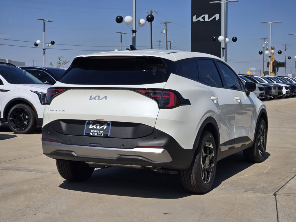 New 2026 Kia Sportage S image 4
