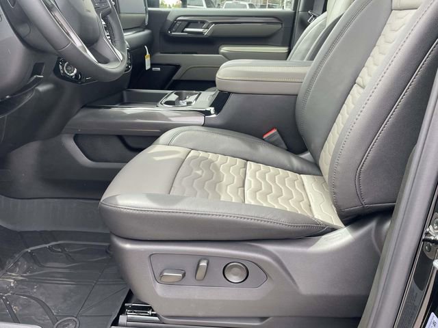 New 2026 Chevrolet Silverado 2500 ZR2 image 12