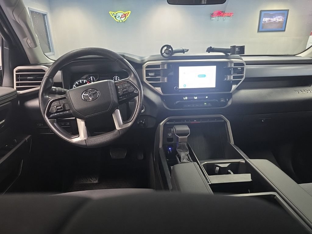 Used 2023 Toyota Tundra SR5 w/ SR5 Convenience Package AWD/4WD image 13
