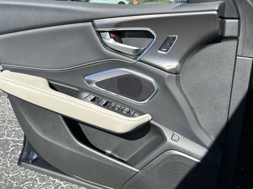New 2025 Acura RDX SH-AWD image 26
