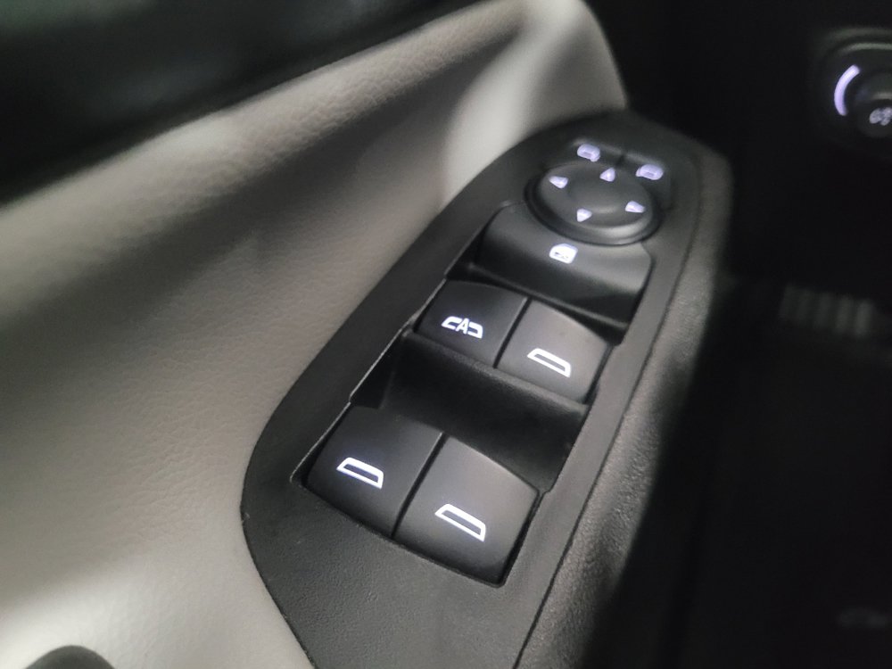 Used 2019 Chevrolet Equinox LS w/ LPO, Floor Liner Package FWD image 27