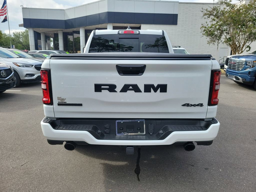 Used 2025 RAM 1500 Big Horn AWD/4WD image 9
