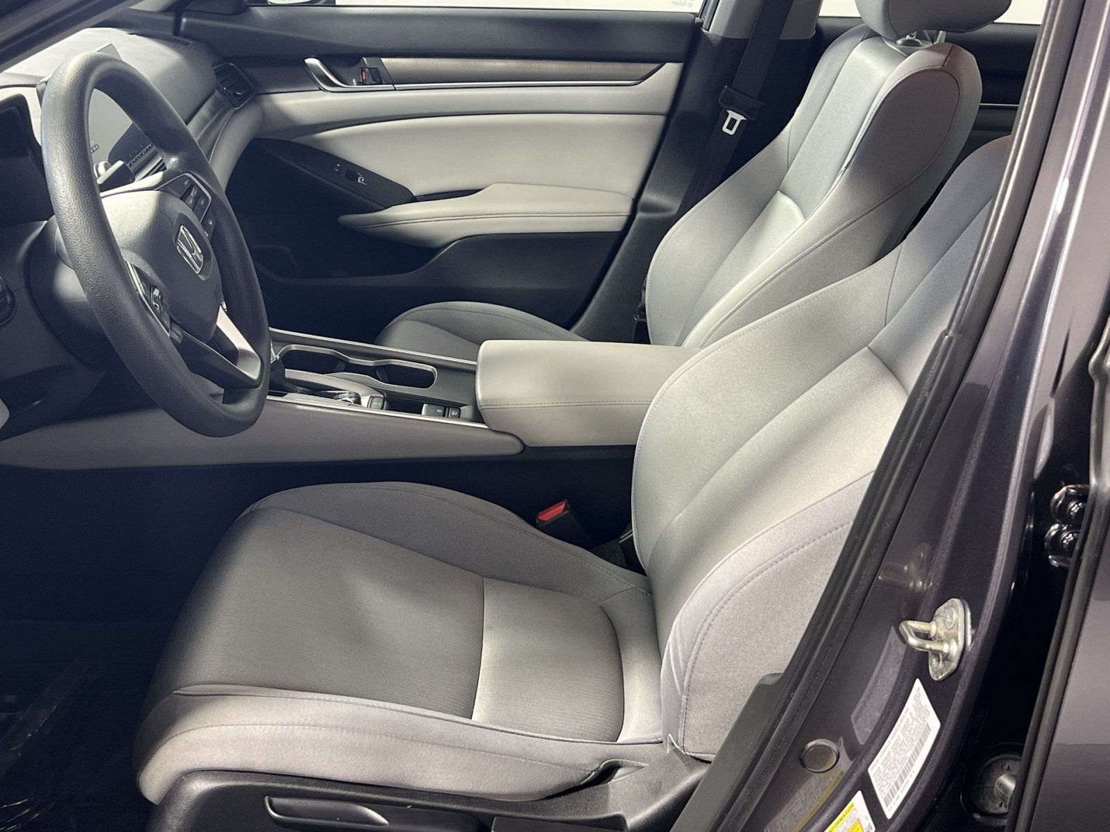 Used 2019 Honda Accord LX image 14