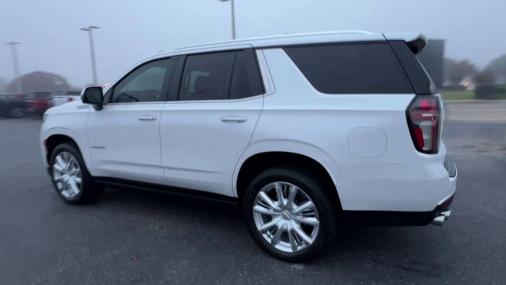 Used 2021 Chevrolet Tahoe High Country w/ Premium Package AWD/4WD image 6