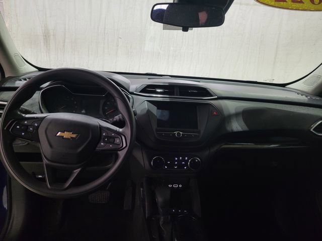 Used 2022 Chevrolet TrailBlazer LT image 4