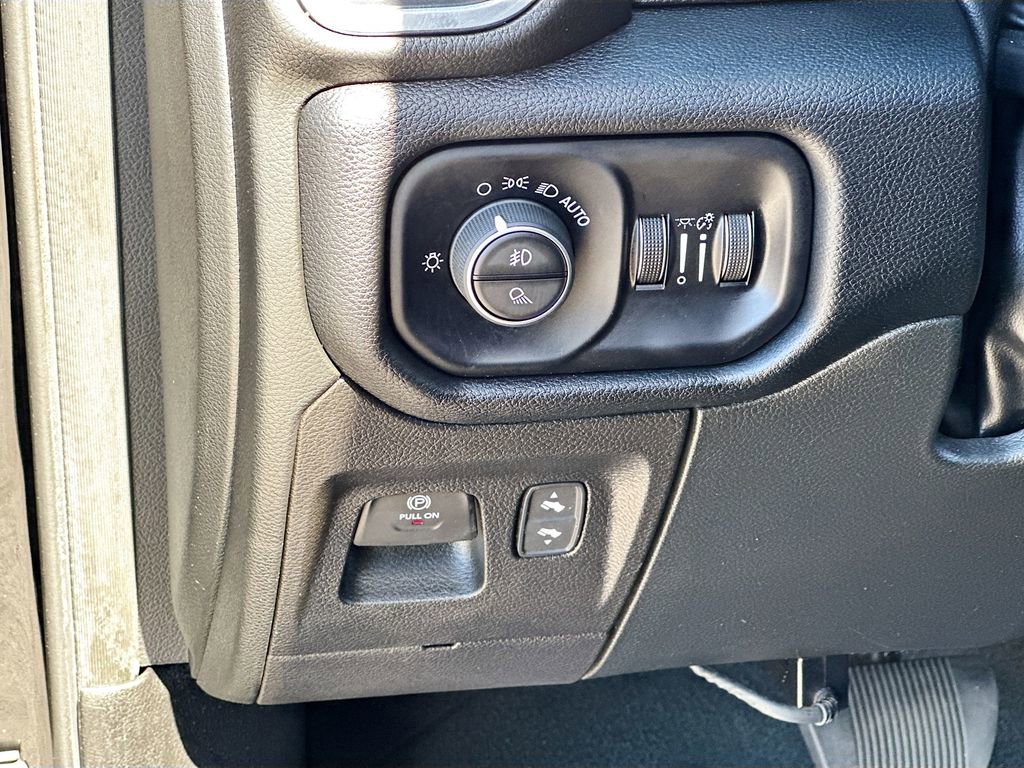 Used 2022 RAM 1500 Laramie image 10