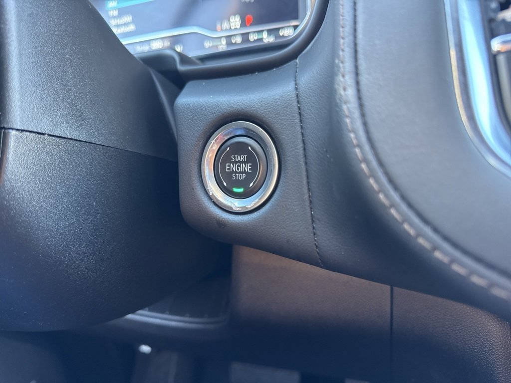 Used 2024 Chevrolet Suburban High Country image 26