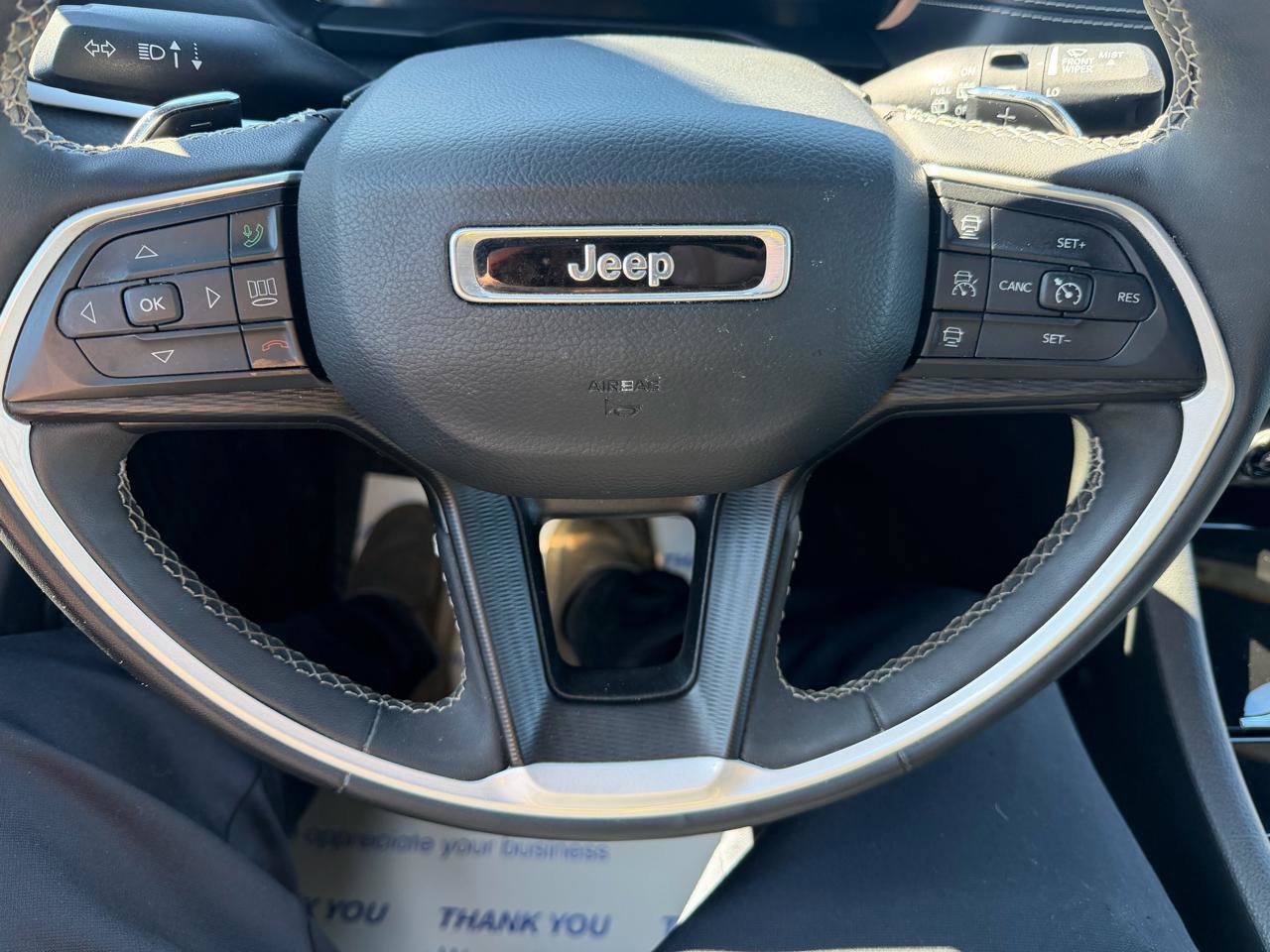 Used 2023 Jeep Grand Cherokee Altitude AWD/4WD image 20