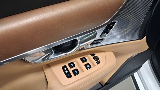 Used 2017 Volvo S90 T6 Inscription w/ Vision Package AWD/4WD image 23