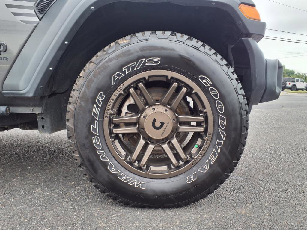 Used 2022 Jeep Gladiator Sport w/ Trailer Tow Package image 5