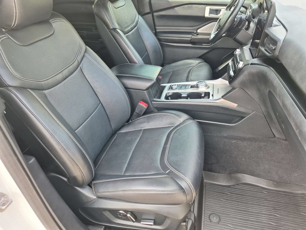 Used 2020 Ford Explorer ST w/ ST Street Pack AWD/4WD image 23