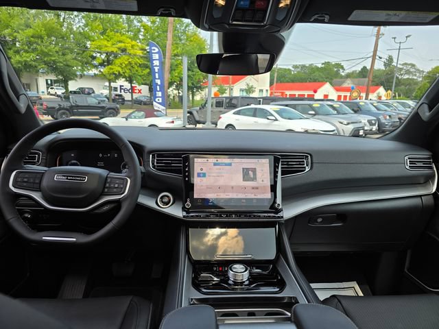 New 2026 Jeep Grand Wagoneer 4WD w/ Premium Group I image 3