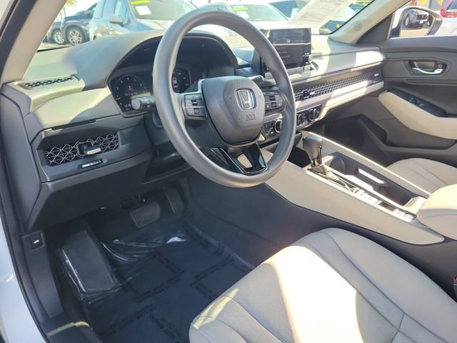 Certified 2023 Honda Accord EX image 17