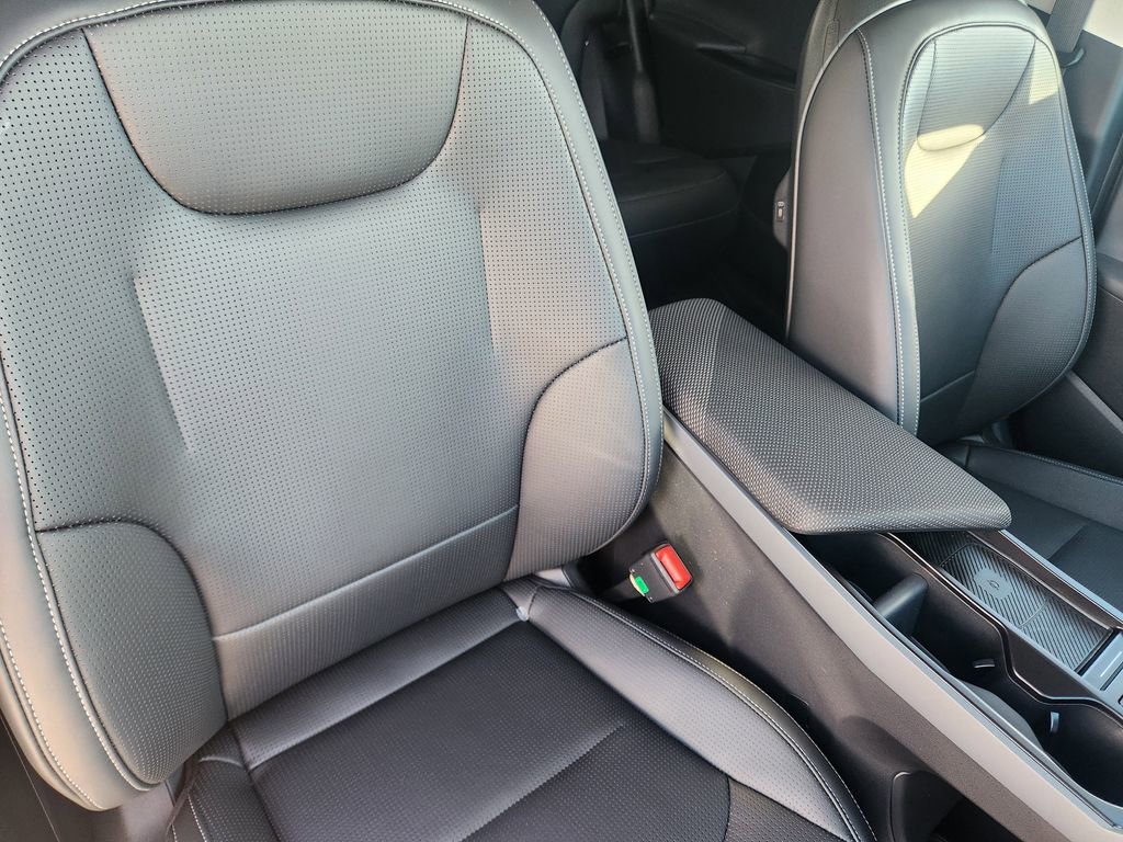 New 2025 Kia EV6 Wind image 16