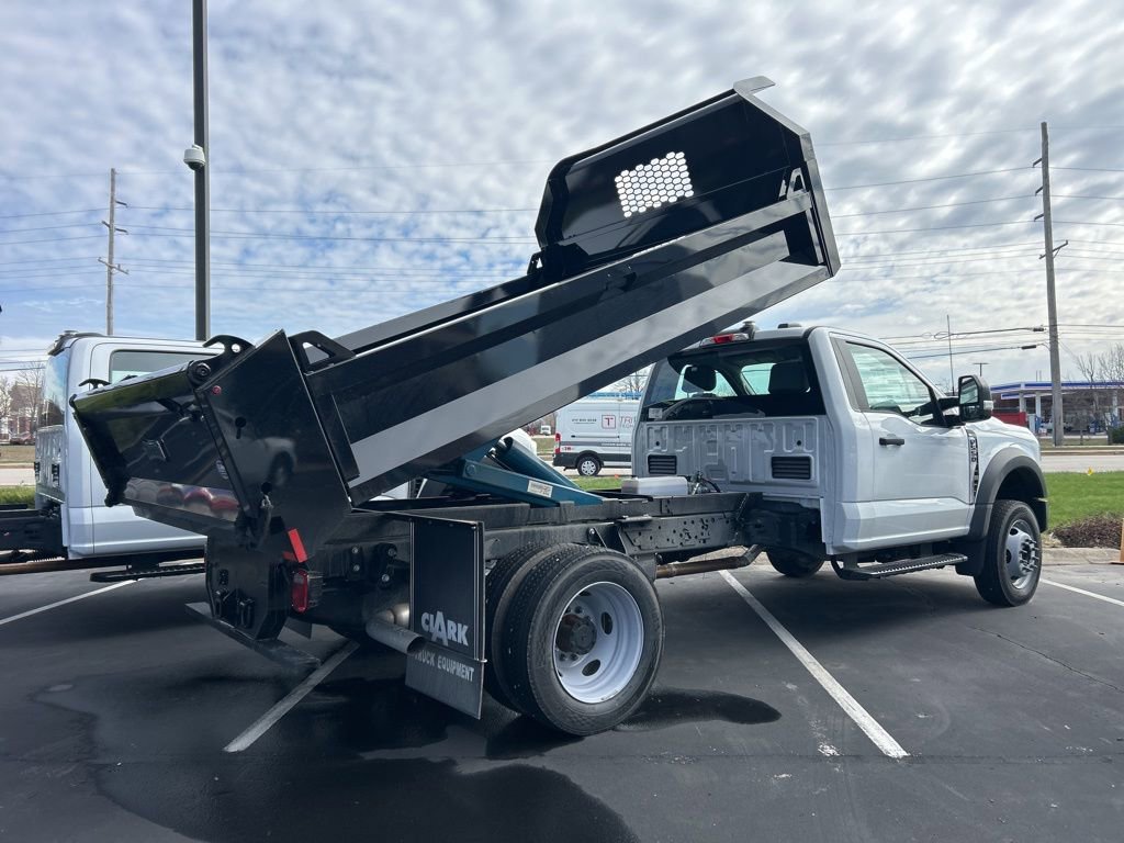 New 2026 Ford F550 4x4 Regular Cab Super Duty image 3
