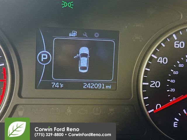 Used 2016 Kia Optima LX w/ Option Group 014 image 12