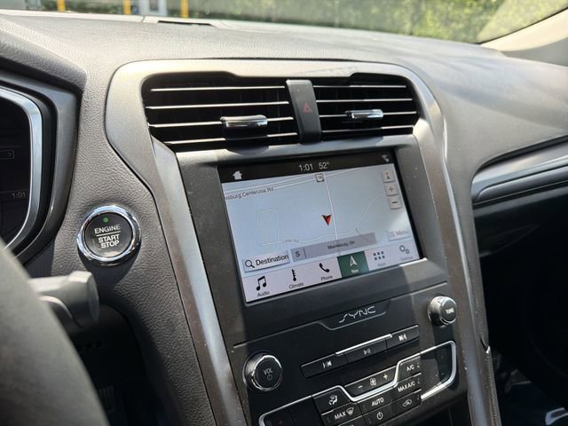 Used 2019 Ford Fusion SE FWD image 25