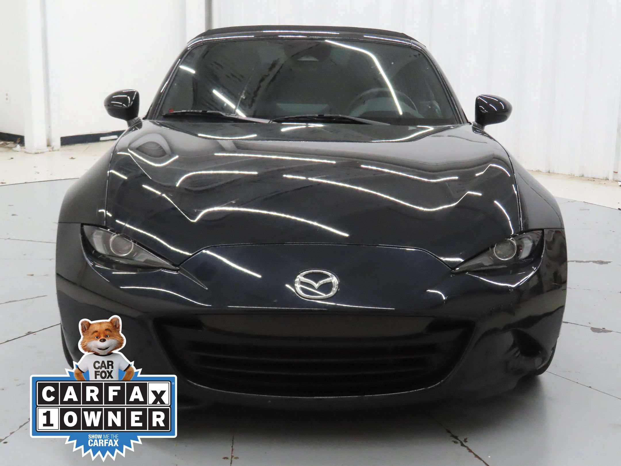Used 2024 MAZDA MX-5 Miata Sport RWD image 9
