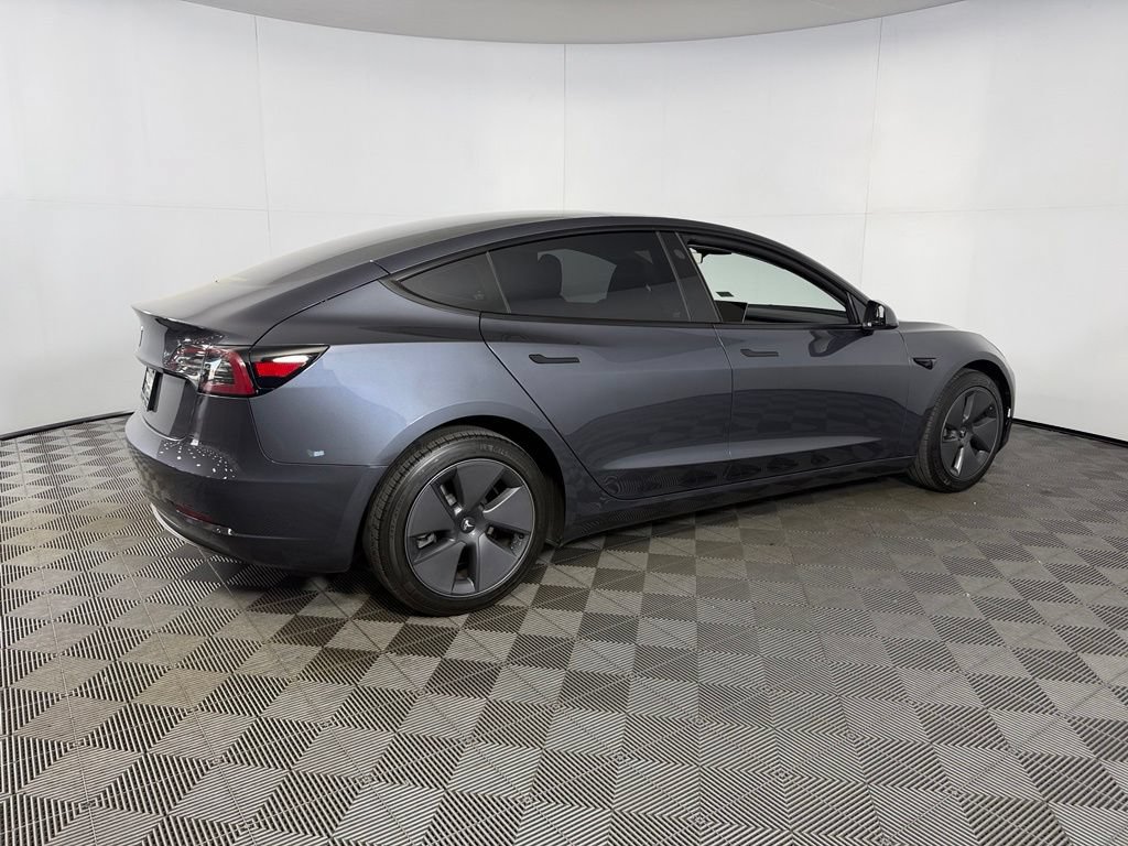 Used 2023 Tesla Model 3 Standard Range RWD image 5