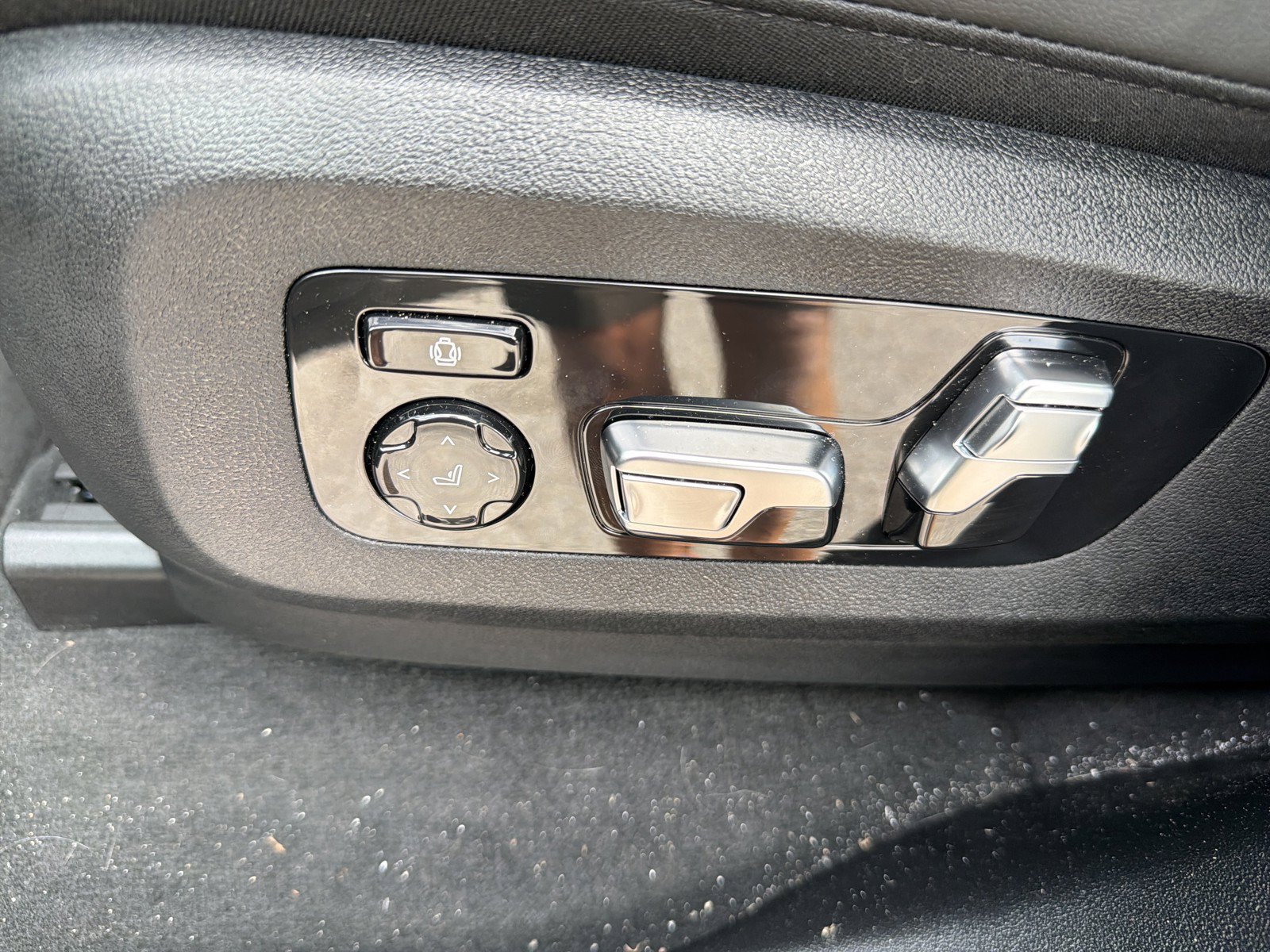 Used 2026 BMW X5 xDrive40i AWD/4WD image 26