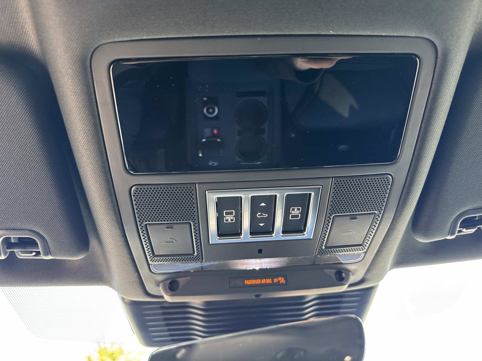 New 2026 Land Rover Discovery S AWD/4WD image 28