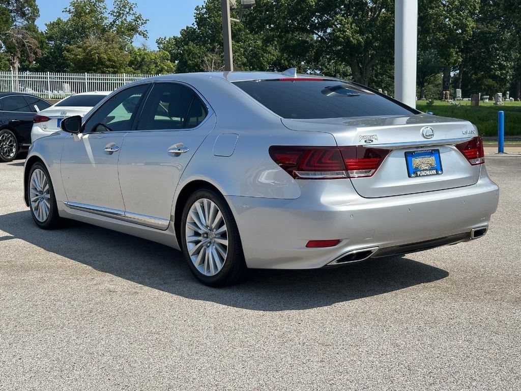 Used 2014 Lexus LS 460 w/ Comfort Package RWD image 5