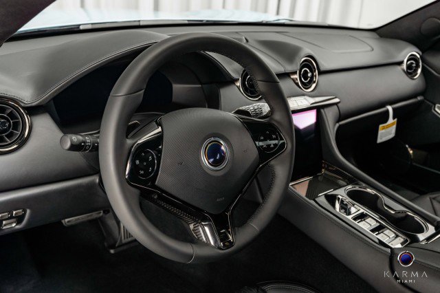 New 2025 Karma Revero Luxury image 31