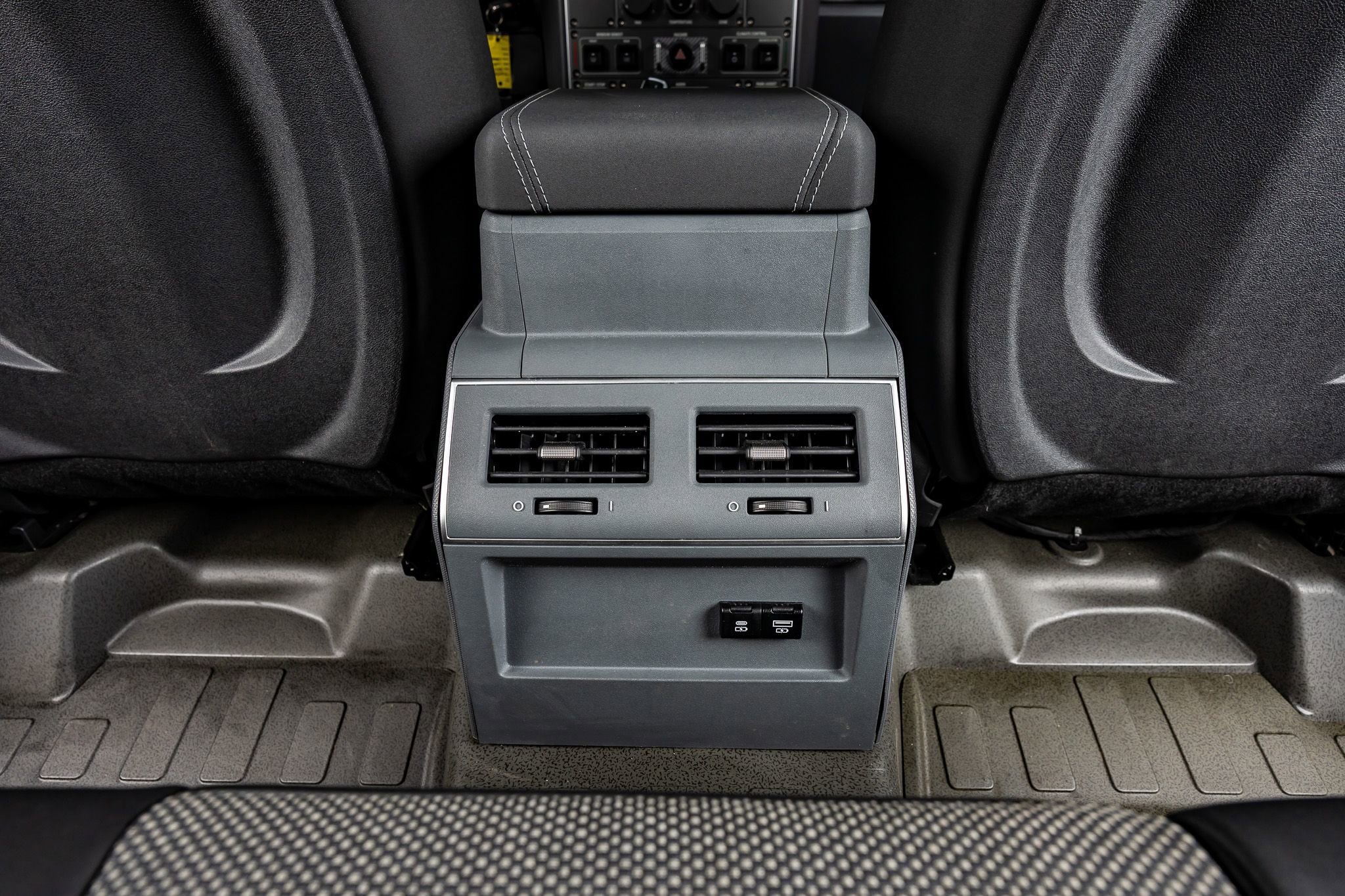 Used 2024 INEOS Grenadier Trialmaster Edition image 30