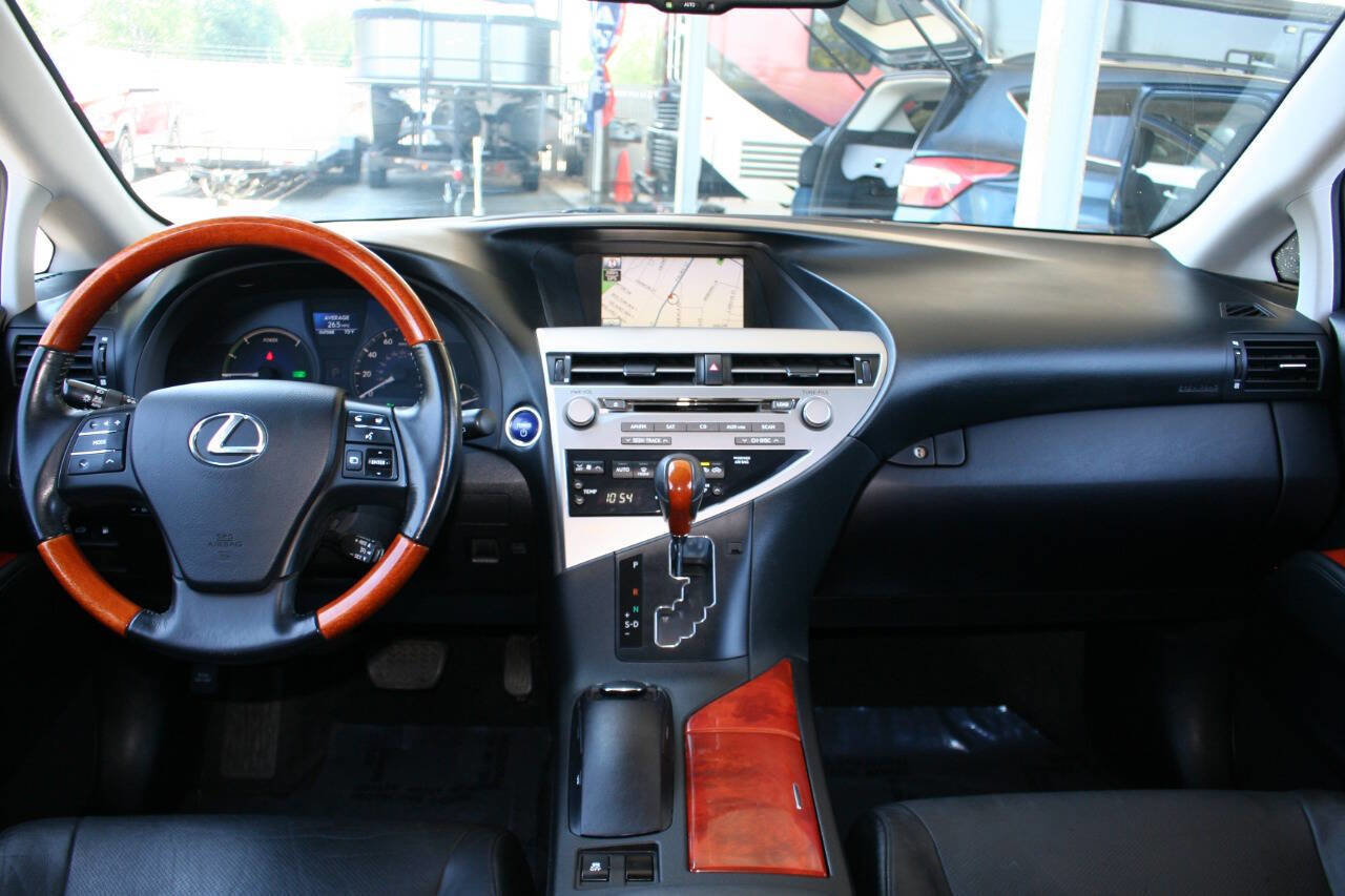 Used 2011 Lexus RX 450h AWD w/ Premium Pkg image 18