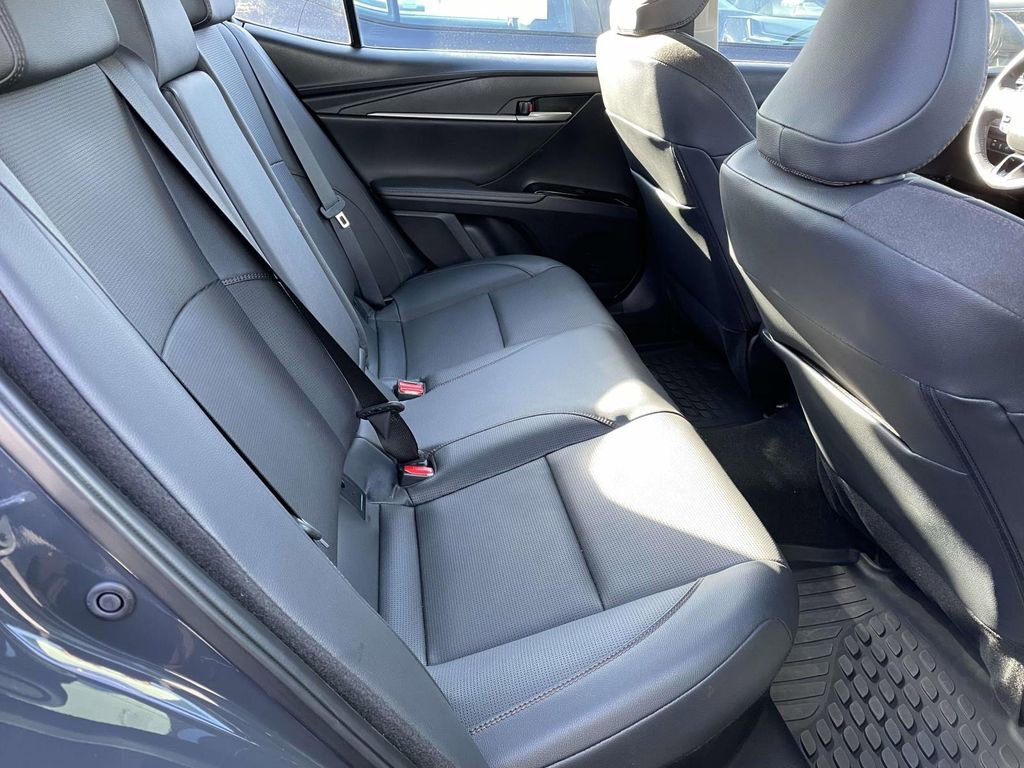 Used 2025 Toyota Camry XLE image 48