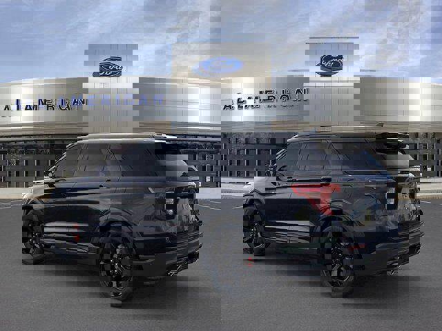 Certified 2022 Ford Explorer ST w/ Equipment Group 401A image 4