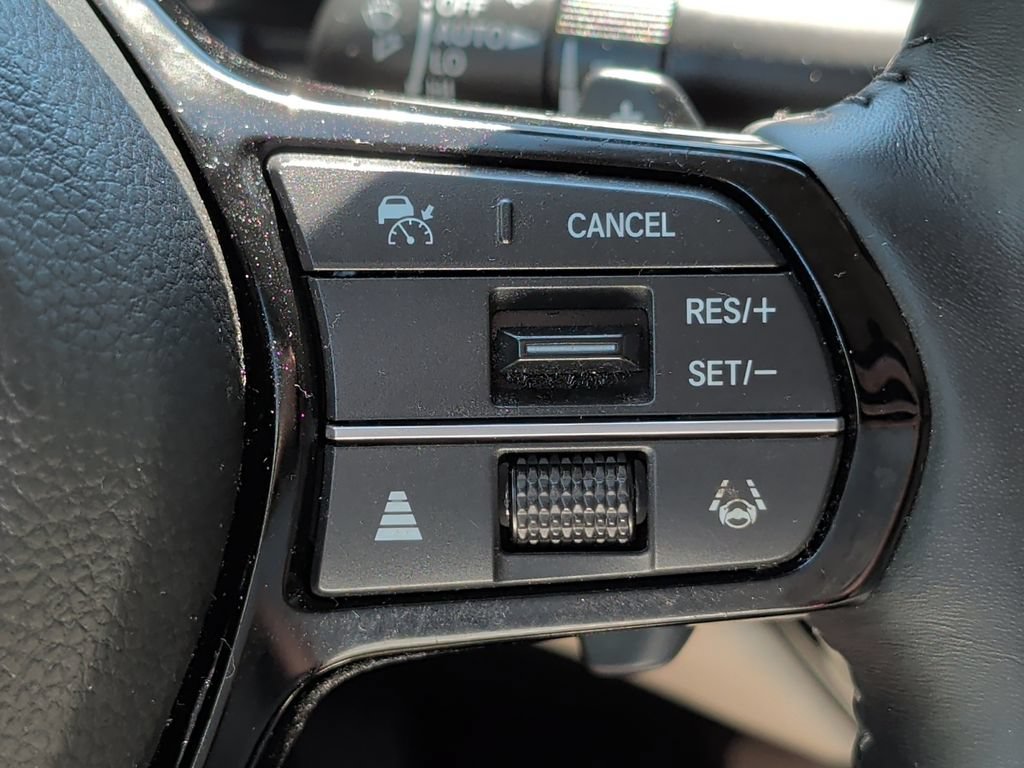 Used 2025 Honda Accord Touring image 13
