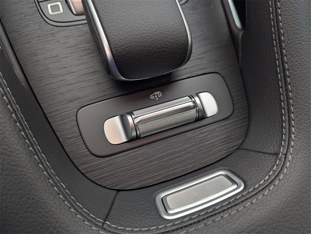New 2026 Mercedes-Benz GLS 450 4MATIC image 22