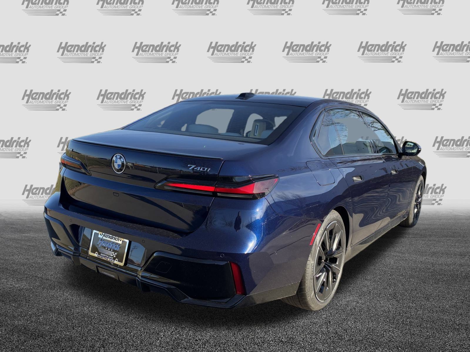 New 2026 BMW 740i xDrive w/ Premium Package AWD/4WD image 11