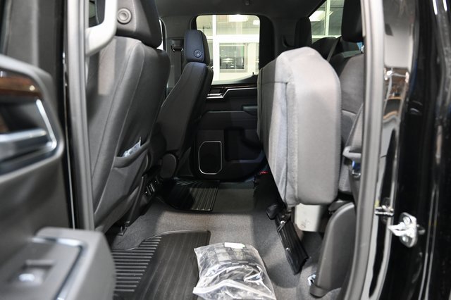 New 2026 GMC Sierra 1500 Elevation image 13