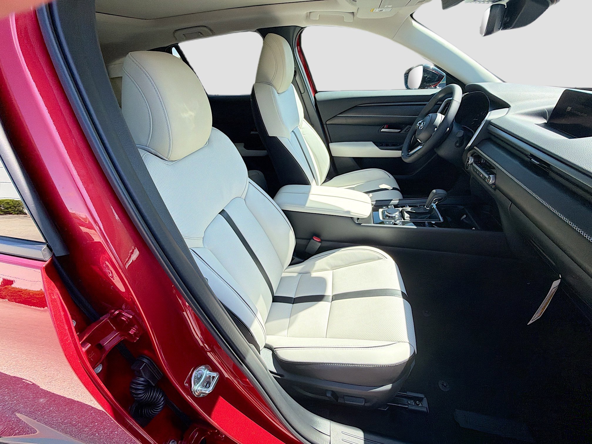 New 2026 MAZDA CX-50 AWD 2.5 S w/ Weather Package image 16