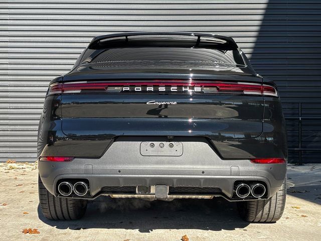 New 2026 Porsche Cayenne Coupe image 6