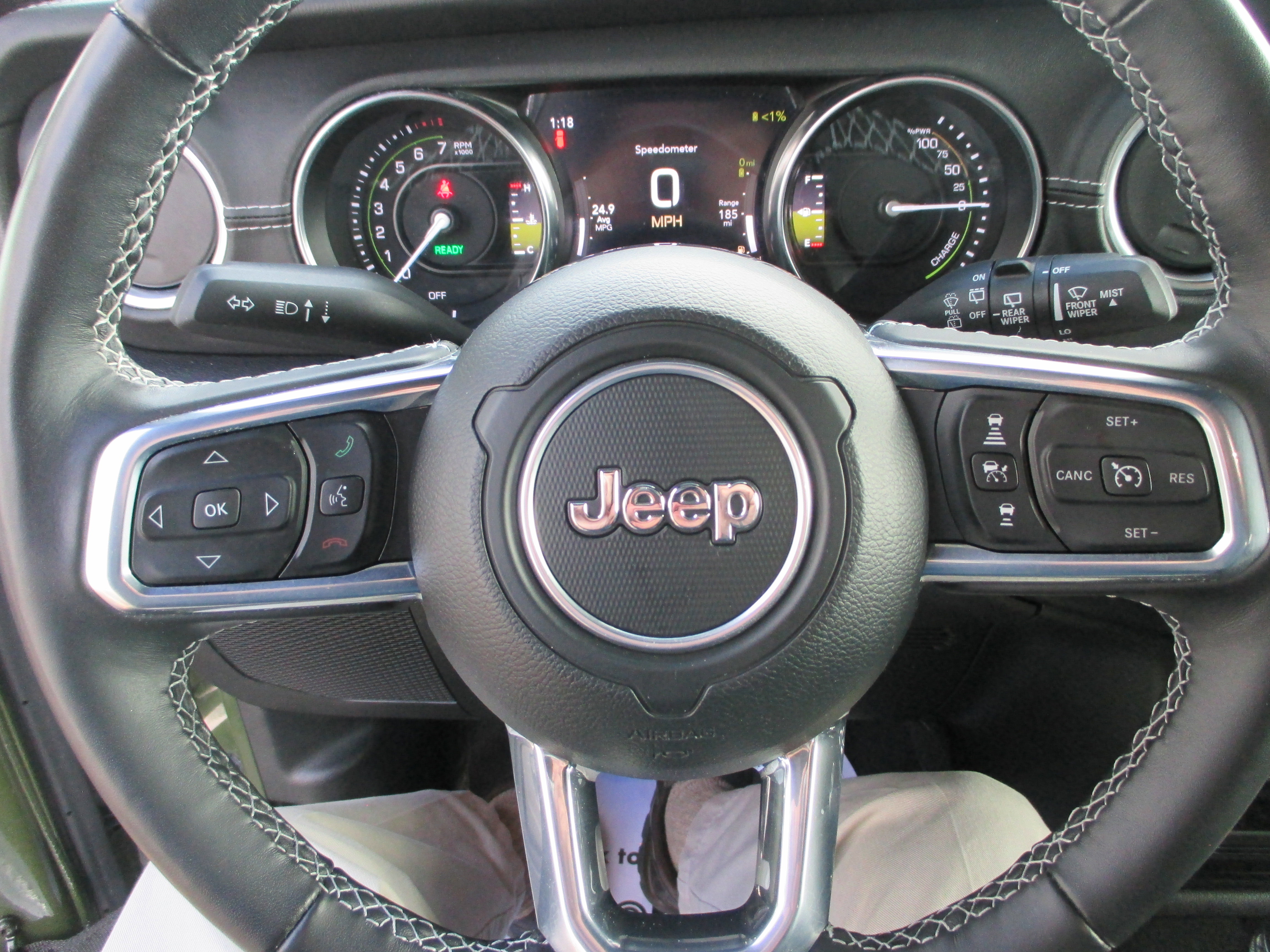 Used 2023 Jeep Wrangler Unlimited Sahara w/ Cold Weather Group image 18