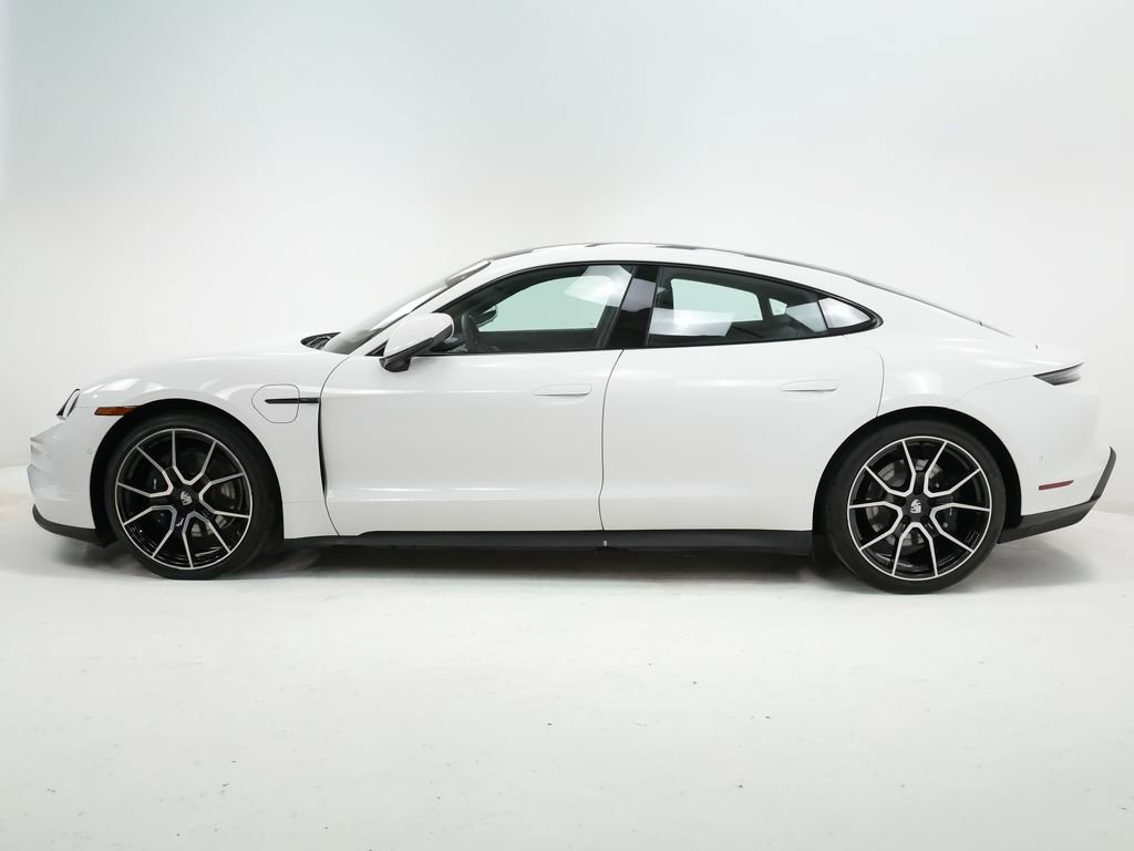 Certified 2025 Porsche Taycan image 2