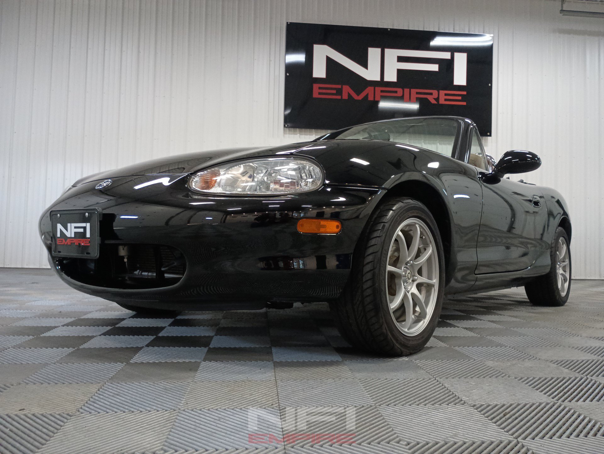Used 1999 MAZDA MX-5 Miata RWD image 22