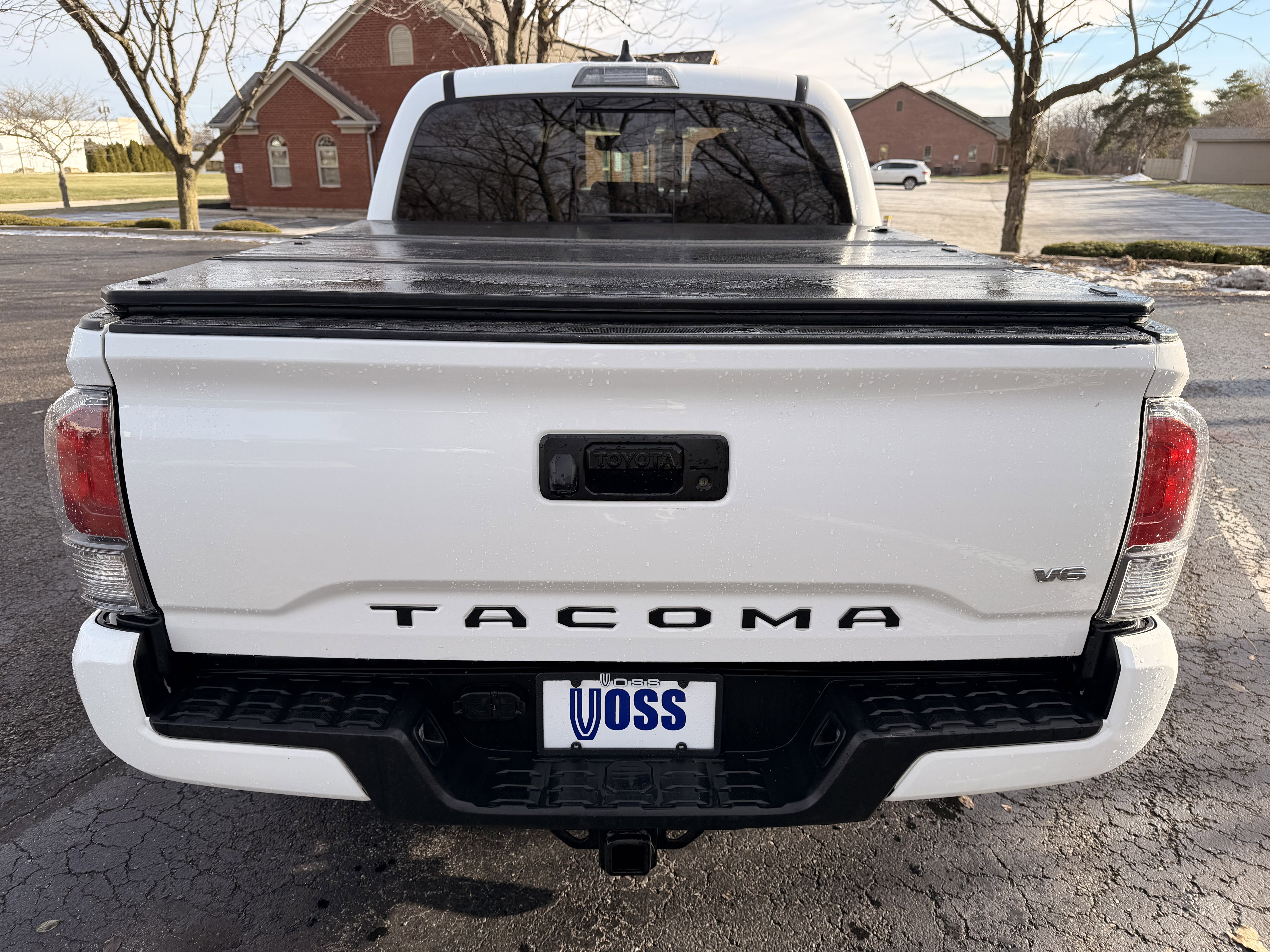 Used 2022 Toyota Tacoma TRD Sport image 4