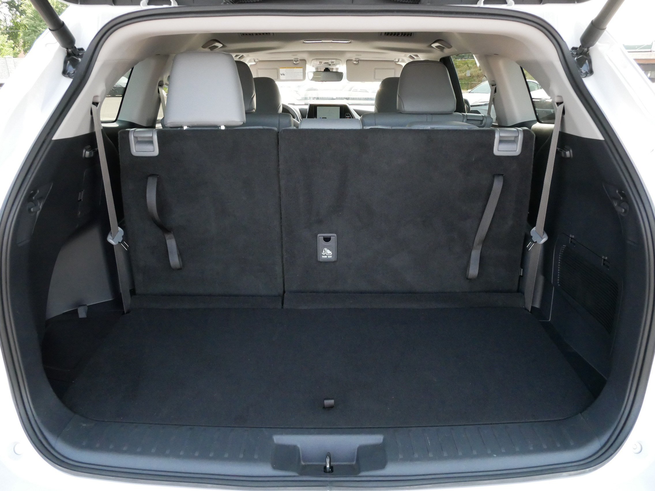 Certified 2026 Toyota Highlander XLE AWD/4WD image 18