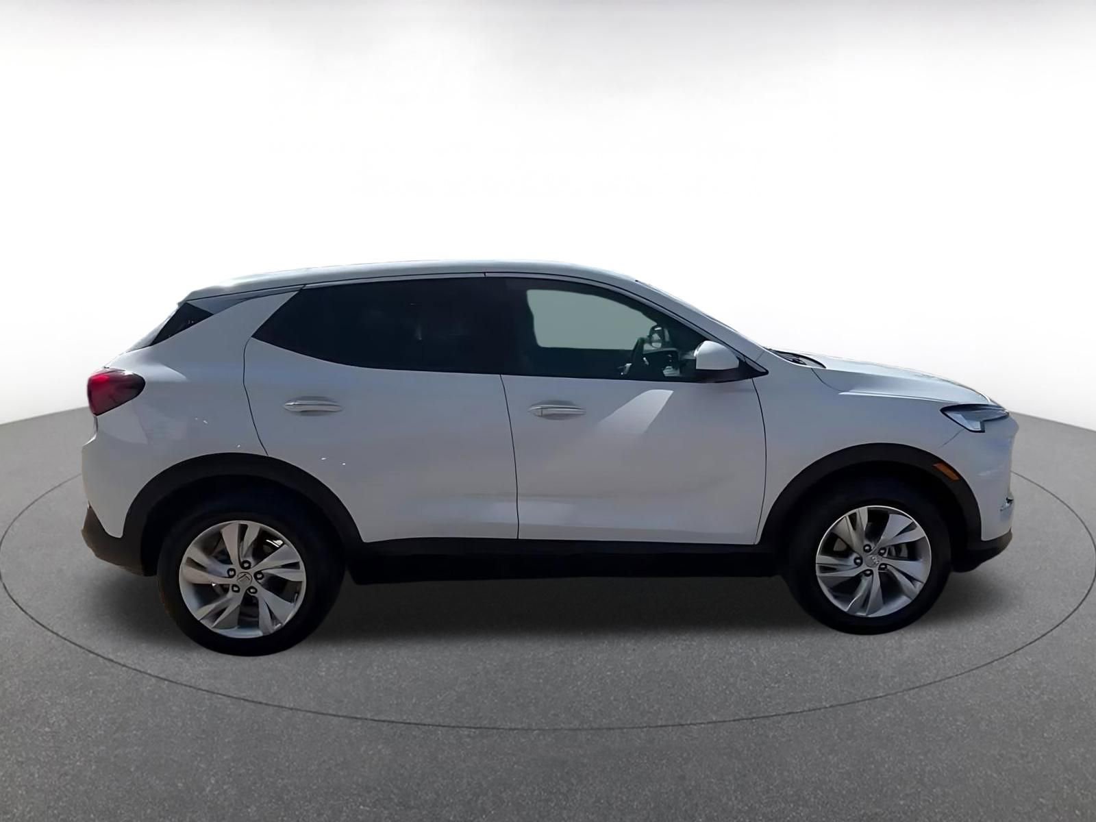 Used 2025 Buick Encore GX Preferred image 15