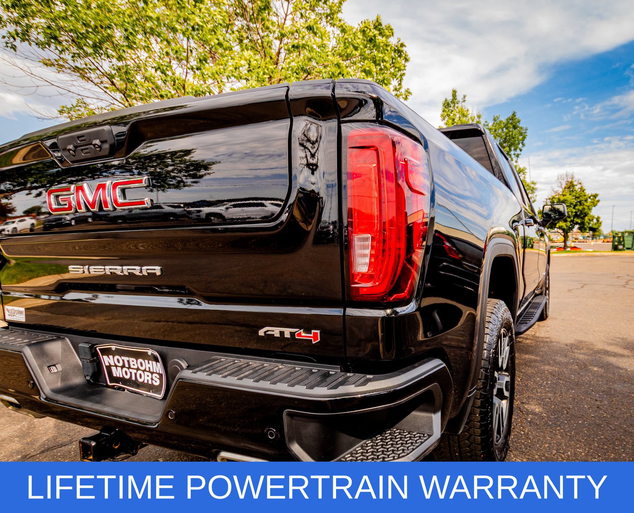 Used 2023 GMC Sierra 1500 AT4 w/ AT4 Preferred Package AWD/4WD image 13