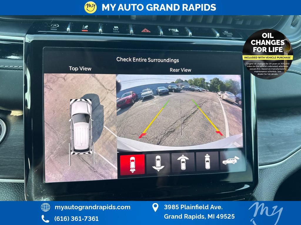 Used 2023 Jeep Grand Cherokee L Limited w/ Luxury Tech Group II AWD/4WD image 21