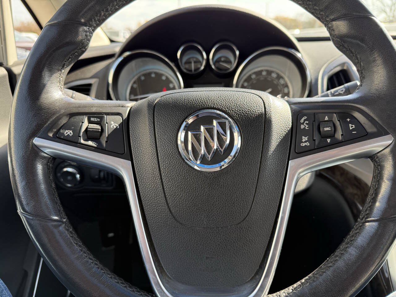 Used 2012 Buick Verano Leather FWD image 20