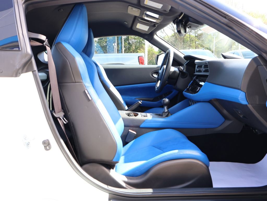 Used 2024 Nissan Z Performance w/ Floor Mat Package image 23